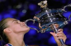 Sabalenka se corona en Australia tras derrotar a Rybakina