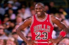 Michael Jordan cumple 60 años; una carrera de éxito, fortuna y tragedia