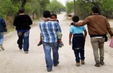 INM se compromete a frenar separación de familias migrantes