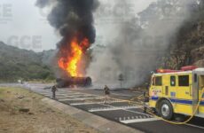 Se suscitan dos accidentes en la autopista Valles-Rayón; hubo por lo menos una persona fallecida