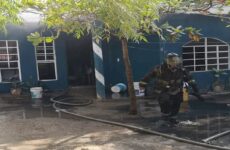 Incendio acaba con parte de una casa en Tanculpaya