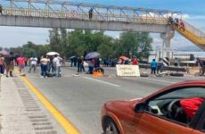 Continúa bloqueo en la México-Querétaro; fila alcanza hasta 19 km
