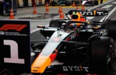 Verstappen gana la ‘pole’; Checo saldrá en el segundo puesto