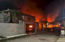 Sexagenario resulta con quemaduras tras incendiarse su casa en Ébano 