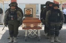 Homenajean a policía de Valles que murió en enfrentamiento del Altiplano