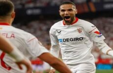 El Sevilla barre al United y se mete en semifinales de la Liga Europa