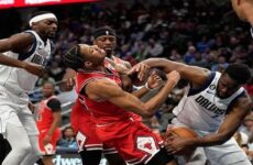 NBA multa a los Mavs tras dejar fuera a titulares ante Bulls