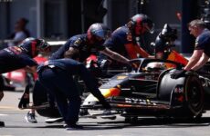 Verstappen confronta a Russell tras colisión