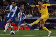 Espanyol se juega todo de visita ante el Valencia, siete equipos buscan evitar el descenso