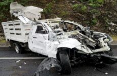 Un muerto y dos heridos deja desigual choque en la autopista Valles-Rayón 