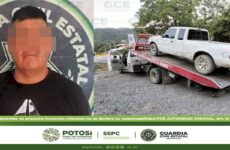 Raudo conductor es detenido por policías de la GCE en Tampacán 