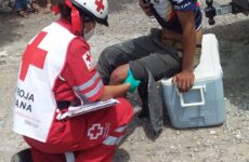 Motociclista herido al chocar contra vehículo en la Valles-Mante