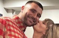Captan beso de Taylor Swift a Travis Kelce tras juego en la NFL