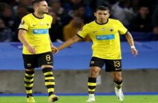 Orbelín comete penalti en el empate de AEK en la Europa League