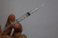 Inicia vacunación contra la influenza