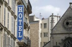 Francia controlará precios de 10.000 hoteles y restaurantes antes de Olimpíadas de París