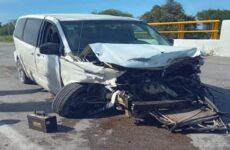 Familia de Rioverde resulta lesionada en accidente automovilístico