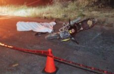 Fallece joven motociclista al chocar contra un vehículo no identificado en el Libramiento Poniente 