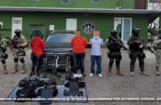 Detienen a tres hombres armados en Tamuín; SSPC y Fiscalía aseguran que no hubo disparos 