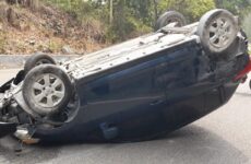 Se suscitan dos accidentes vehiculares sobre la carretera libre Valles-Rioverde 